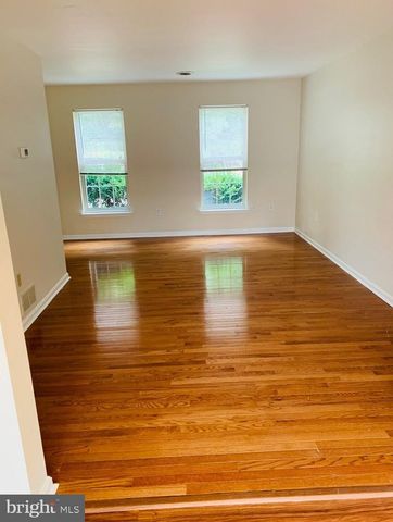 903 SKYVIEW DR, York, PA 17406