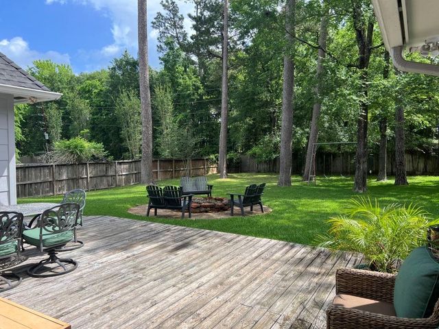 157 Park Way, Conroe, TX 77356