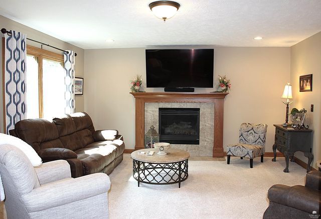 3821 Kates Court, Manhattan, KS 66503