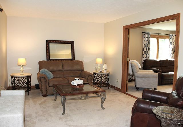 3821 Kates Court, Manhattan, KS 66503