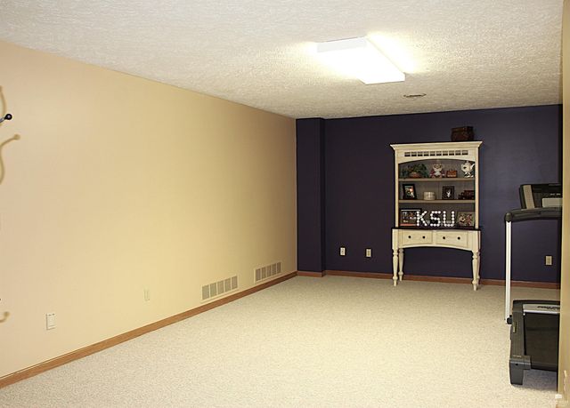 3821 Kates Court, Manhattan, KS 66503