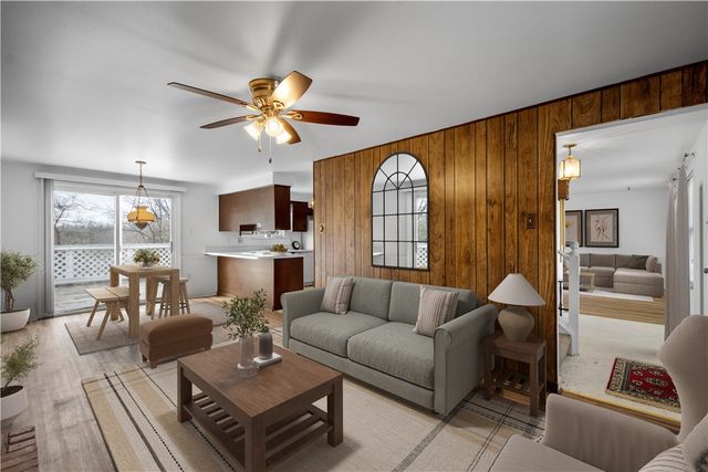 580 Meadowvale Dr, Cheswick, PA 15024