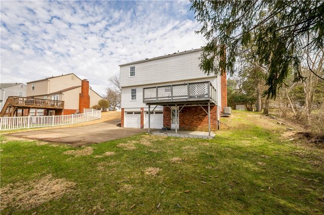 580 Meadowvale Dr, Cheswick, PA 15024