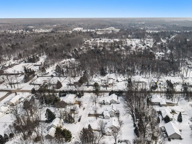 16200 152nd Avenue, Spring Lake Twp, MI 49456