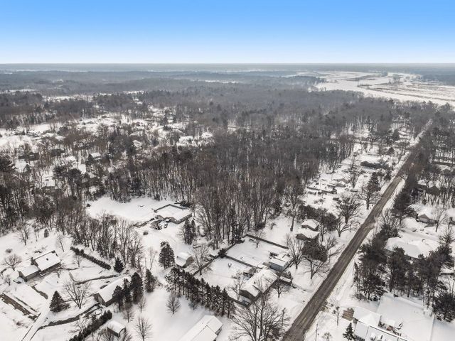 16200 152nd Avenue, Spring Lake Twp, MI 49456