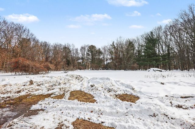 16200 152nd Avenue, Spring Lake Twp, MI 49456