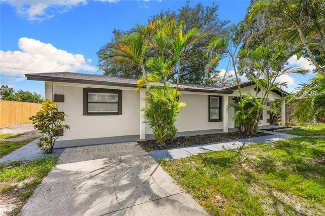 6911 REINDEER ROAD, Tampa, FL 33619