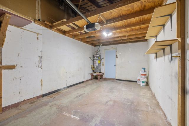 5451 W Santa Ana Avenue, Fresno, CA 93722