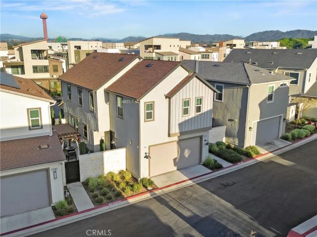 27478 Boulderview, Valencia, CA 91381