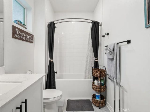 27478 Boulderview, Valencia, CA 91381