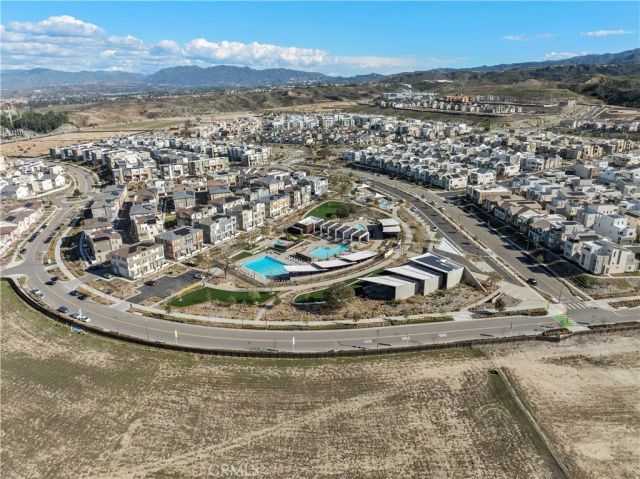 27478 Boulderview, Valencia, CA 91381