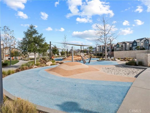 27478 Boulderview, Valencia, CA 91381