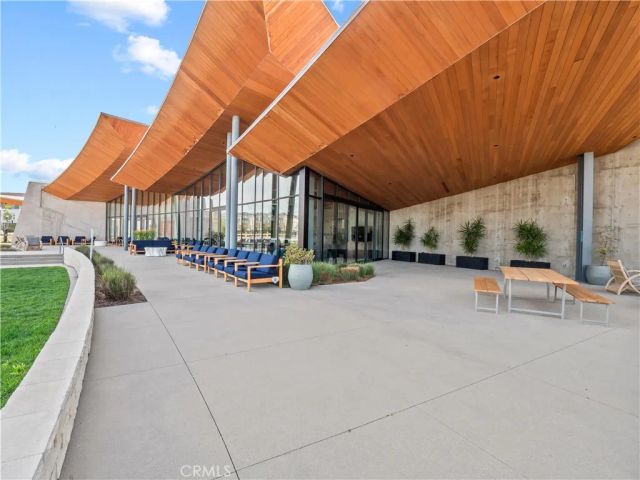 27478 Boulderview, Valencia, CA 91381