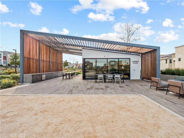 27478 Boulderview, Valencia, CA 91381