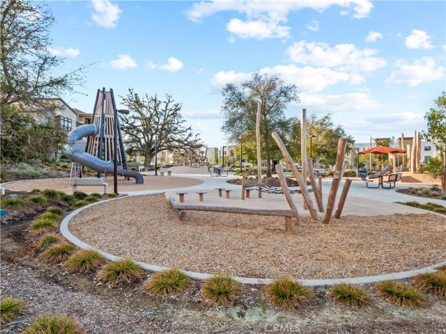 27478 Boulderview, Valencia, CA 91381