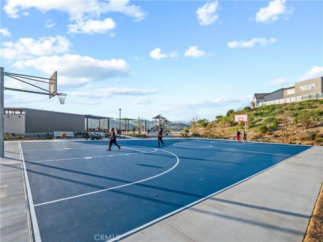 27478 Boulderview, Valencia, CA 91381