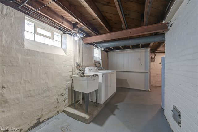 9518 Plymouth Avenue, Garfield Heights, OH 44125