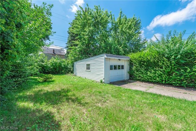 9518 Plymouth Avenue, Garfield Heights, OH 44125