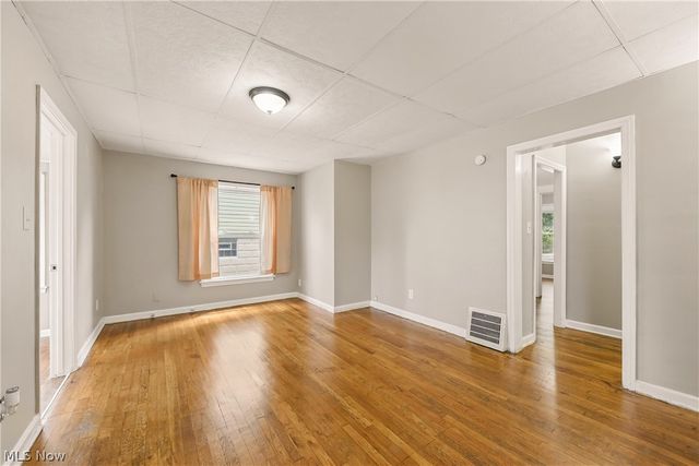 9518 Plymouth Avenue, Garfield Heights, OH 44125