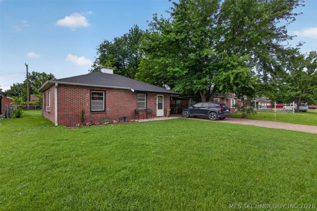316 SE 4th Street, Pryor, OK 74361