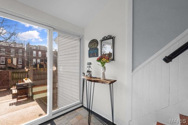 1920 Senate Street, St Louis, MO 63118