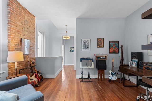 1920 Senate Street, St Louis, MO 63118