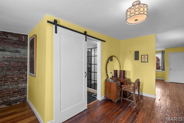 1920 Senate Street, St Louis, MO 63118