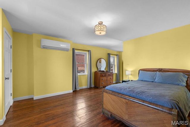 1920 Senate Street, St Louis, MO 63118