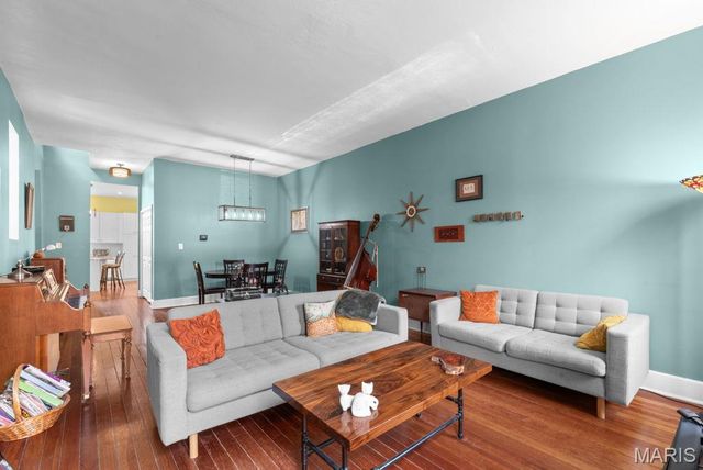 1920 Senate Street, St Louis, MO 63118