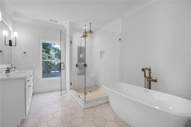 2986 Surrey Lane, Atlanta, GA 30341