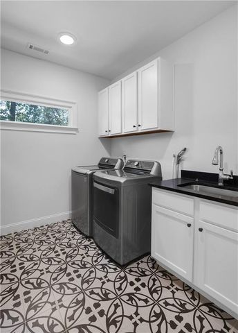 2986 Surrey Lane, Atlanta, GA 30341