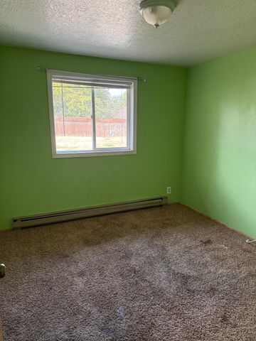 2535 SW 29 Street, Redmond, OR 97756
