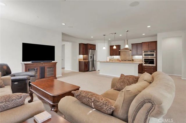 18905 Copper, Apple Valley, CA 92308