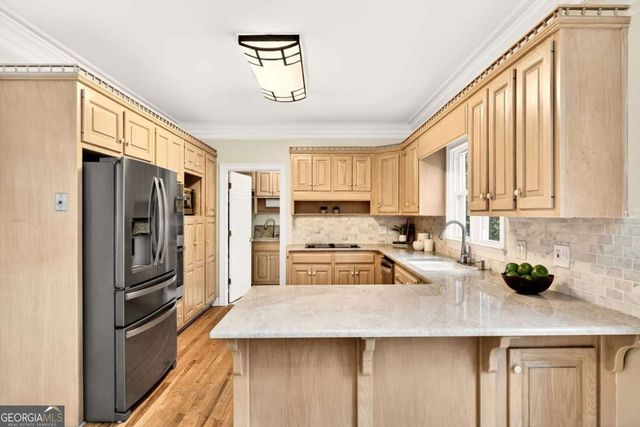 250 Tynebrae Place, Roswell, GA 30075