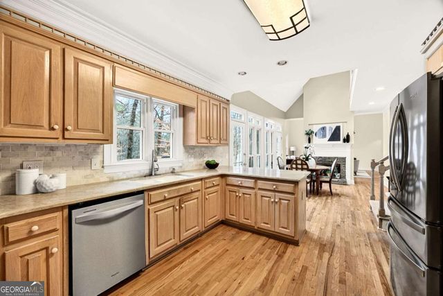 250 Tynebrae Place, Roswell, GA 30075