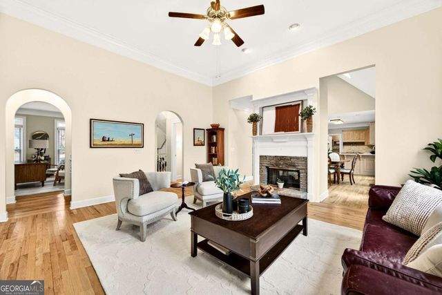 250 Tynebrae Place, Roswell, GA 30075