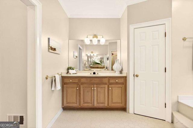 250 Tynebrae Place, Roswell, GA 30075