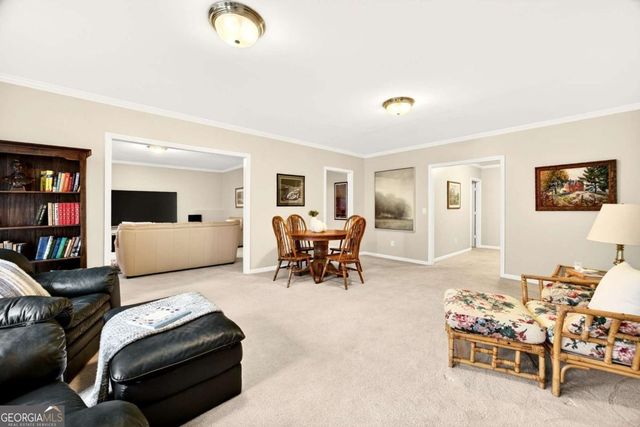 250 Tynebrae Place, Roswell, GA 30075