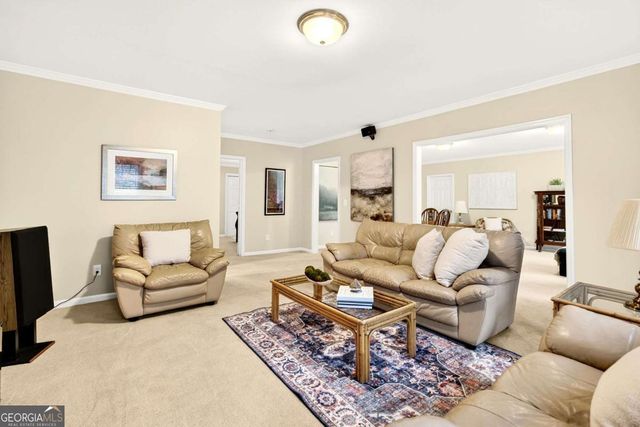 250 Tynebrae Place, Roswell, GA 30075