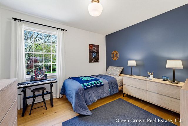 1652 Gorham Drive SE, Grand Rapids, MI 49506