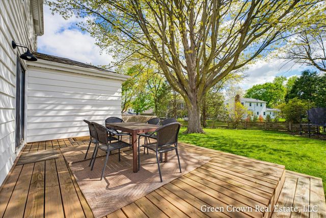 1652 Gorham Drive SE, Grand Rapids, MI 49506
