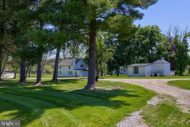 151 WARRINGTON ST, Wellsville, PA 17365