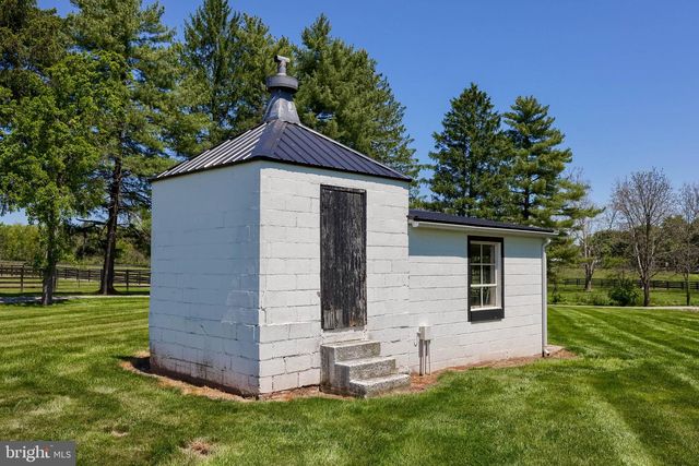 151 WARRINGTON ST, Wellsville, PA 17365