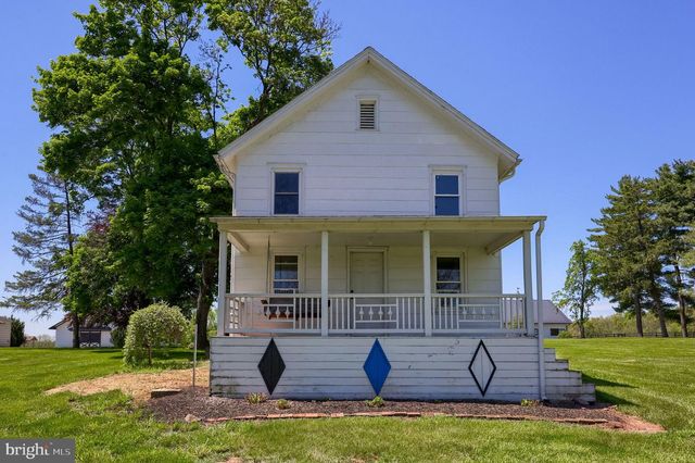 151 WARRINGTON ST, Wellsville, PA 17365