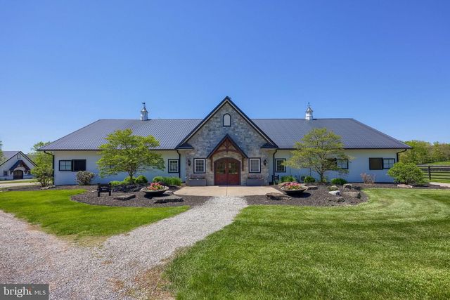 151 WARRINGTON ST, Wellsville, PA 17365