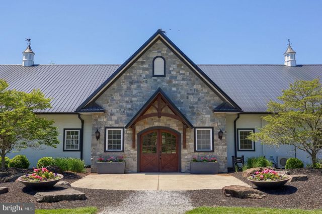 151 WARRINGTON ST, Wellsville, PA 17365