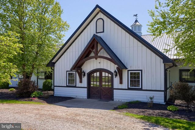 151 WARRINGTON ST, Wellsville, PA 17365