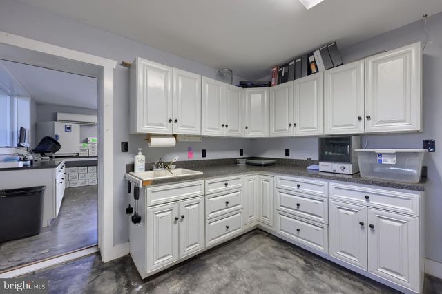 151 WARRINGTON ST, Wellsville, PA 17365