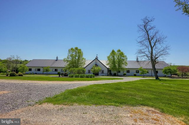 151 WARRINGTON ST, Wellsville, PA 17365