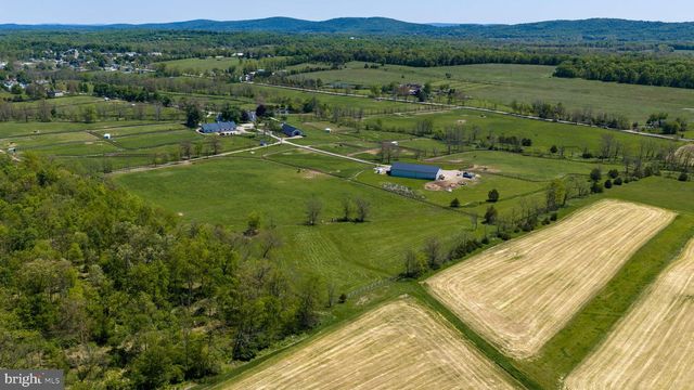 151 WARRINGTON ST, Wellsville, PA 17365